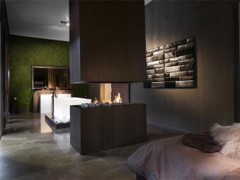 870 Vrijhangend Showroom в Москве, Екатеринбурге, Краснодаре, Нижнем Новгороде